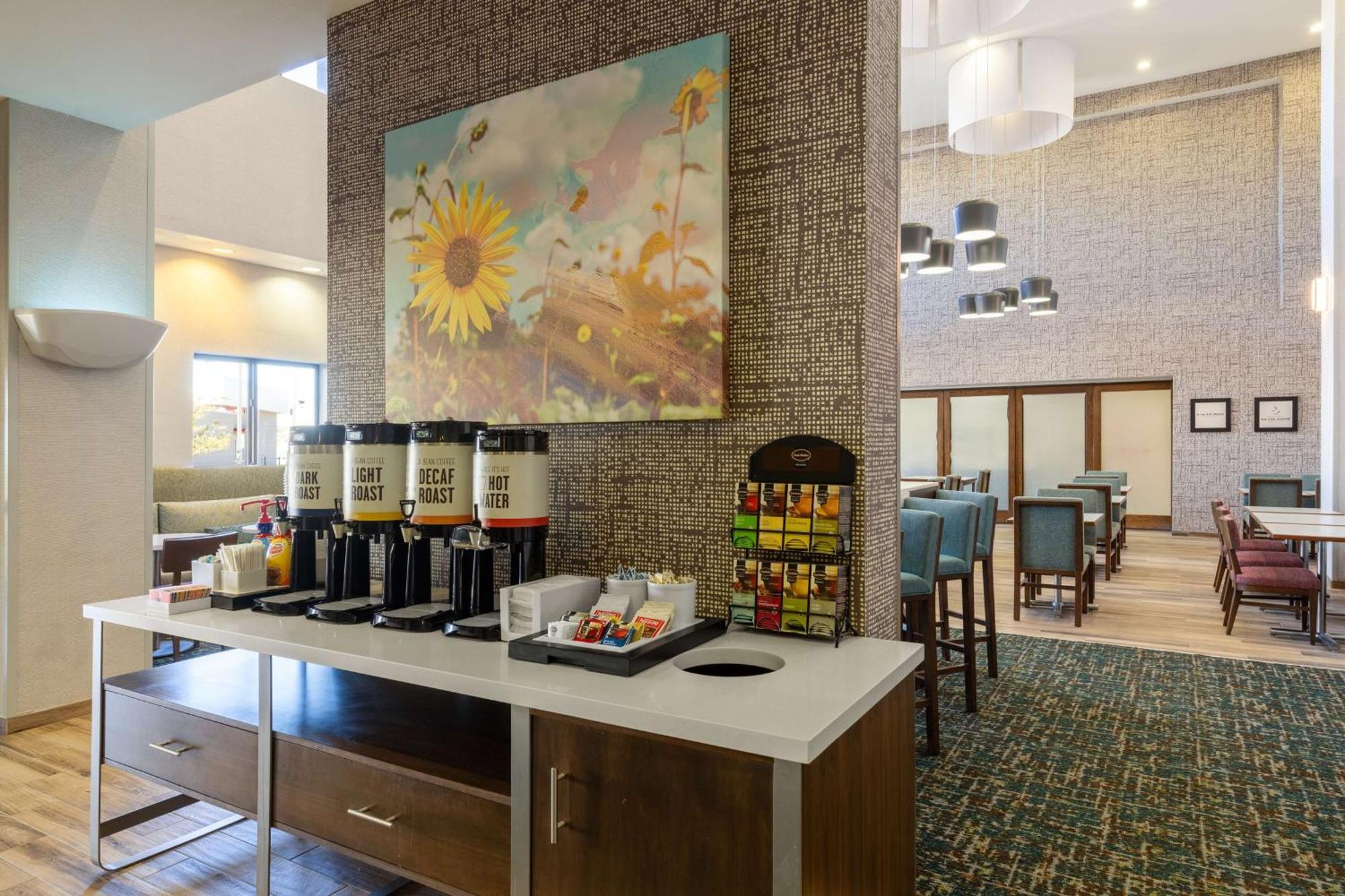 Hampton Inn & Suites Woodward Buitenkant foto